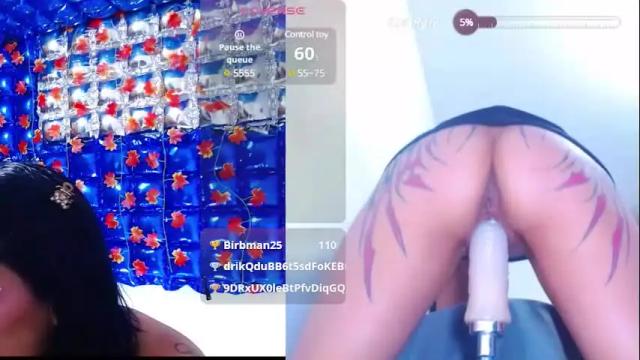 Image 3 of thaly_funn Stream on Chaturbate on 1 month ago
