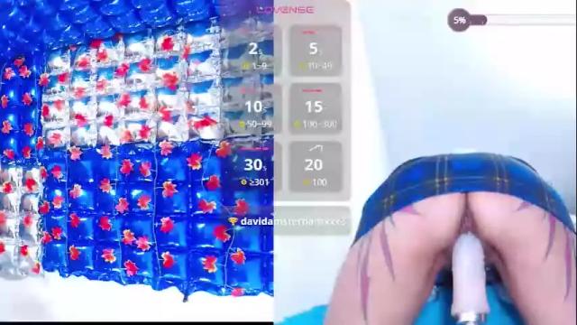 Image 10 of thaly_funn Stream on Chaturbate on 26 days ago