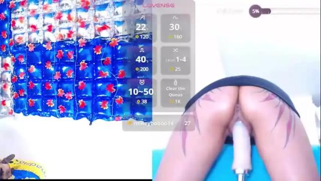 Image 6 of thaly_funn Stream on Chaturbate on 22 days ago