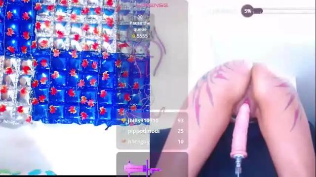 Image 4 of thaly_funn Stream on Chaturbate on 9 days ago