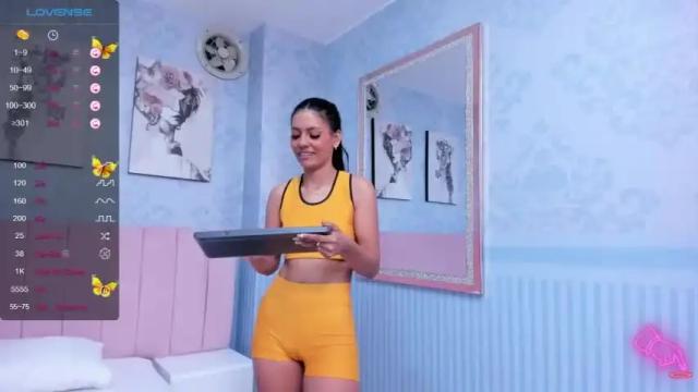 Image 8 of thamara_pervert Stream on Chaturbate on 17 months ago