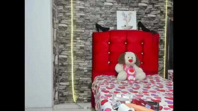 Image 3 of thamihot Stream on Chaturbate on 15 months ago
