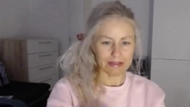 Image 2 of thaniax Stream on Chaturbate on 18 months ago