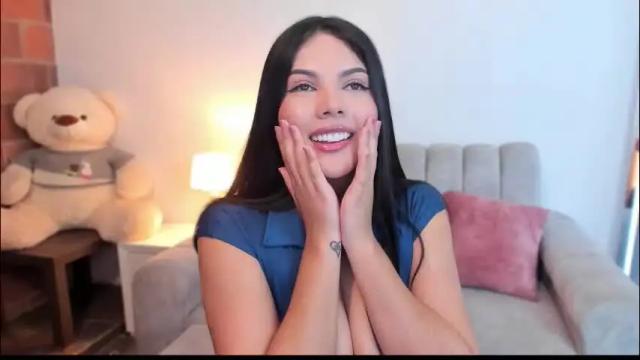 Image 4 of tharaaa_1 Stream on Chaturbate on 10 hours ago