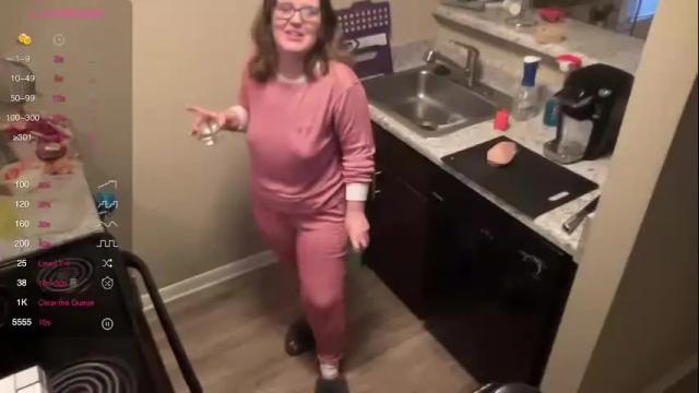 Image 3 of thatonegirlsexylilly Stream on Chaturbate on 18 months ago