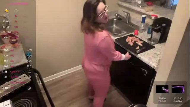 Image 4 of thatonegirlsexylilly Stream on Chaturbate on 18 months ago