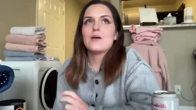 Image 2 of thatonegirlsexylilly Stream on Chaturbate on 14 months ago