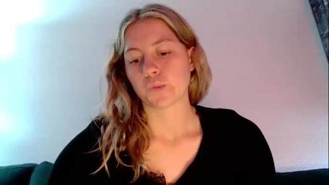Thumbnail 1, thatprettyblondegirl's Stream at Chaturbate, 15 months ago