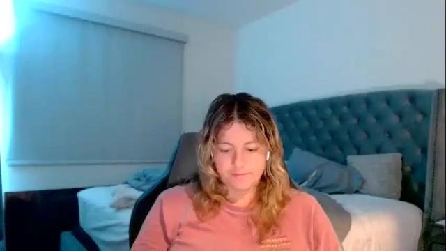 Thumbnail 2, thatprettyblondegirl's Stream at Chaturbate, 1 month ago