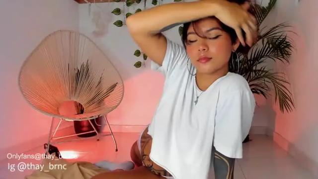 Image 2 of thayla_brincee Stream on Chaturbate on 14 months ago