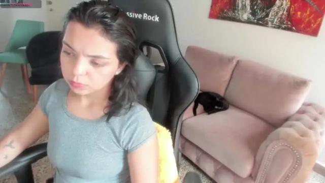 Image 3 of thays_mawakye01 Stream on Chaturbate on 15 months ago