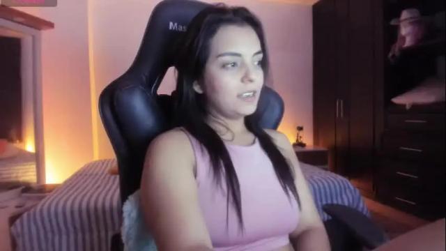 Image 2 of thays_mawakye01 Stream on Chaturbate on 1 month ago