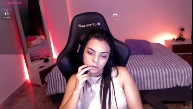 Image 11 of thays_mawakye01 Stream on Chaturbate on 1 month ago
