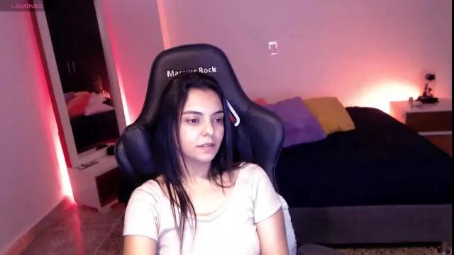 Image 8 of thays_mawakye01 Stream on Chaturbate on 1 month ago