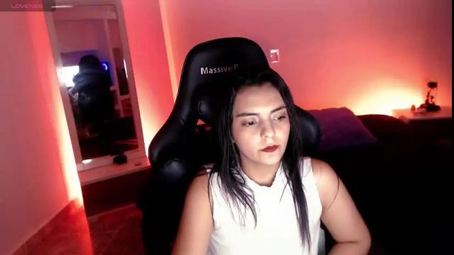 Image 11 of thays_mawakye01 Stream on Chaturbate on 21 days ago