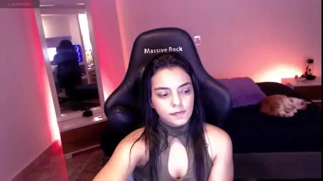 Image 11 of thays_mawakye01 Stream on Chaturbate on 19 days ago