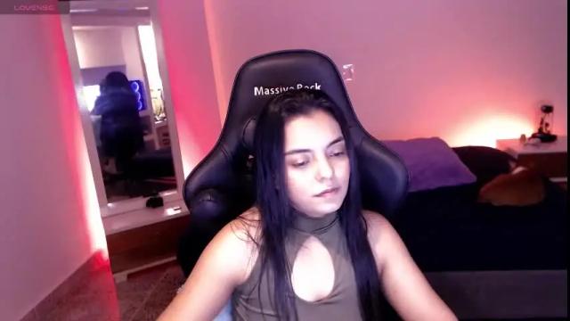 Image 8 of thays_mawakye01 Stream on Chaturbate on 19 days ago