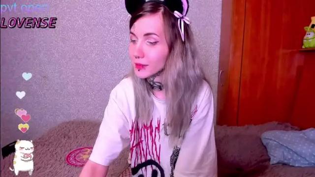 Image 10 of the_binding_of_eva Stream on Chaturbate on 17 months ago