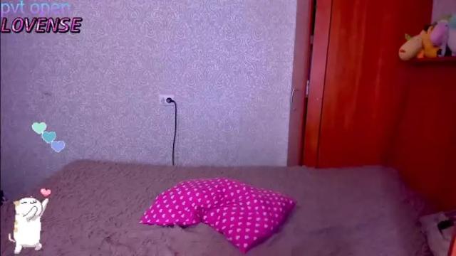 Image 4 of the_binding_of_eva Stream on Chaturbate on 16 months ago