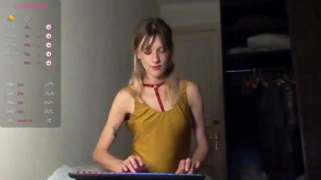 Image 10 of the_future_boy Stream on Chaturbate on 16 months ago