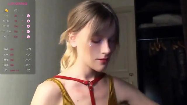 Image 3 of the_future_boy Stream on Chaturbate on 16 months ago