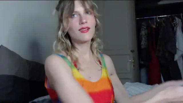 Image 2 of the_future_boy Stream on Chaturbate on 16 months ago