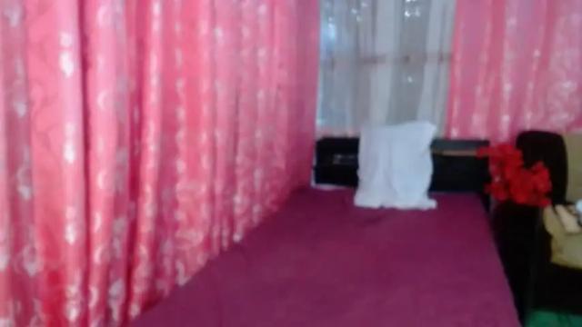 Image 3 of the_girl_nxt_door Stream on Chaturbate on 14 months ago