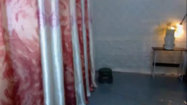 Image 6 of the_girl_nxt_door Stream on Chaturbate on 14 days ago