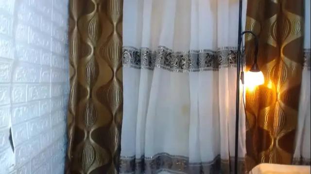 Image 3 of the_girl_nxt_door Stream on Chaturbate on 4 days ago