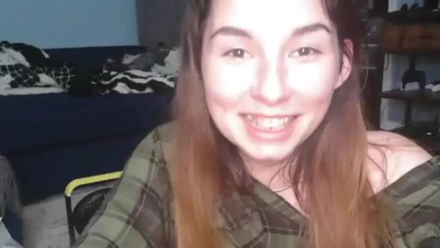 Image 4 of the_happy_space Stream on Chaturbate on 16 months ago