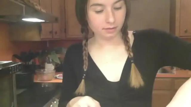Image 10 of the_happy_space Stream on Chaturbate on 14 months ago