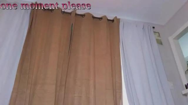Image 6 of the_hot_ruby Stream on Chaturbate on 16 months ago