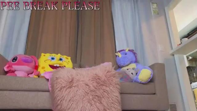 Image 11 of the_hot_ruby Stream on Chaturbate on 14 months ago