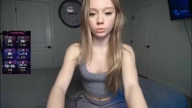 Image 10 of the_hotties Stream on Chaturbate on 1 month ago