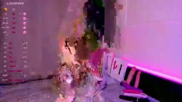 Image 11 of the_humble_fox_69 Stream on Chaturbate on 13 months ago