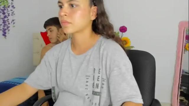 Image 3 of the_kings_ofromance Stream on Chaturbate on 4 months ago