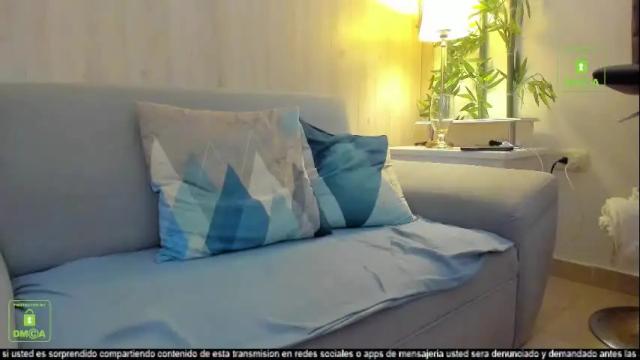 Image 8 of the_little_mia Stream on Chaturbate on 11 days ago