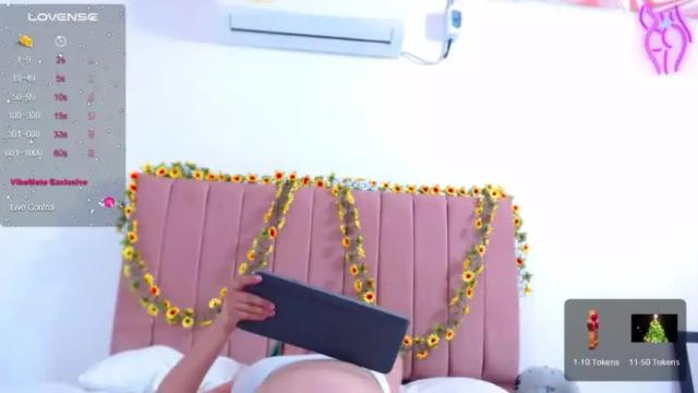 Image 10 of the_little_pervers_ Stream on Chaturbate on 16 months ago