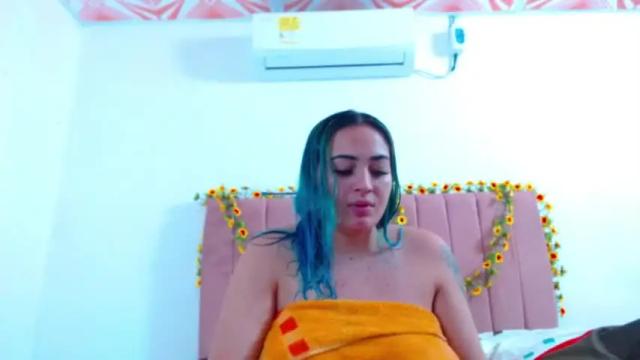 Image 3 of the_little_pervers_ Stream on Chaturbate on 16 months ago