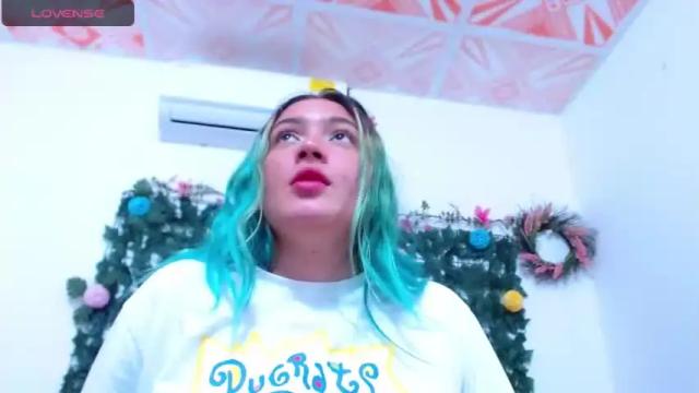 Image 3 of the_little_pervers_ Stream on Chaturbate on 13 months ago