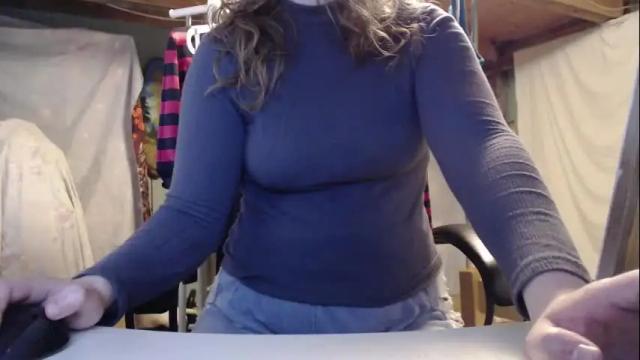 Image 2 of the_prettywondder Stream on Chaturbate on 6 months ago