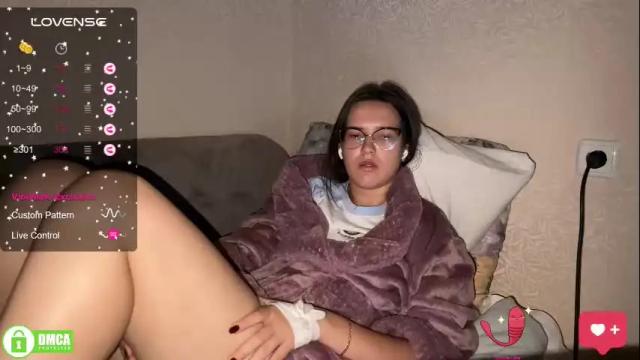 Image 12 of the_princese Stream on Chaturbate on 4 months ago