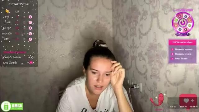 Image 4 of the_princese Stream on Chaturbate on 1 month ago
