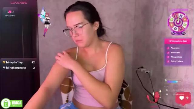 Image 7 of the_princese Stream on Chaturbate on 1 month ago