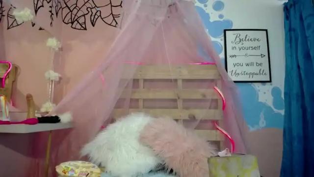Image 12 of the_queen_of_blowjob Stream on Chaturbate on 18 months ago