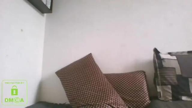 Image 7 of the_right_girl Stream on Chaturbate on 1 month ago