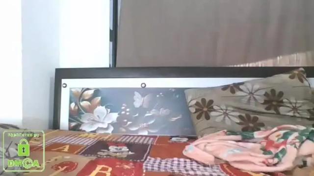 Image 10 of the_right_girl Stream on Chaturbate on 1 day ago