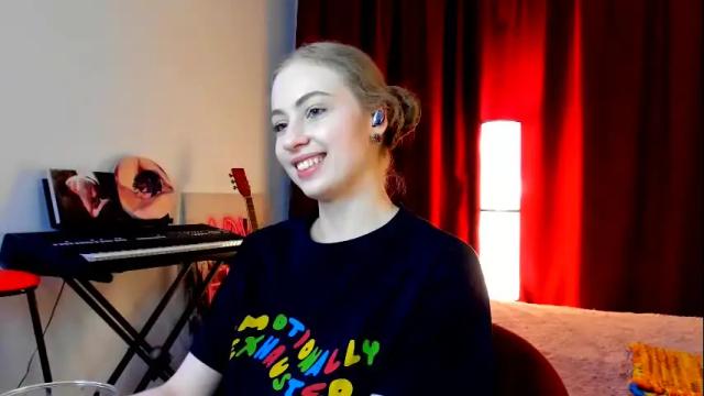 Image 10 of the_steel_magnolia_ Stream on Chaturbate on 29 days ago