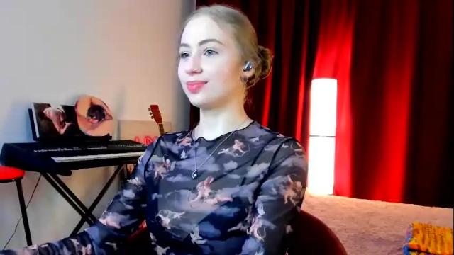 Image 3 of the_steel_magnolia_ Stream on Chaturbate on 27 days ago
