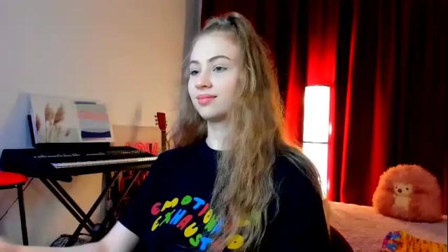 Image 12 of the_steel_magnolia_ Stream on Chaturbate on 3 months ago